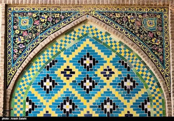 قیمت خرید کاشی قاجاری + مزایا و معایب